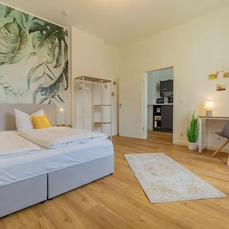 - 40m², Zentral, Netflix, Küche, Schreibtisch, Parkplatz, Waschtrockner, Wlan *
