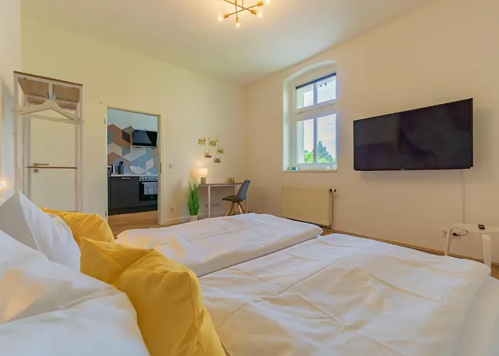 Διαμέρισμα Modernes - Zentral, Ruhig, Wlan, Netflix, Kueche, Schreibtisch, Parkplatz, Waschtrockner *