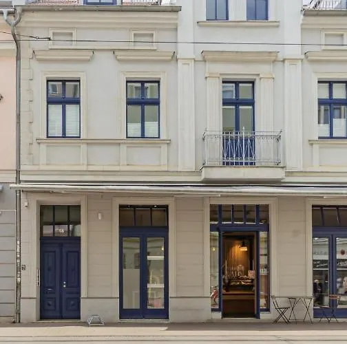 شقة Modernes - Zentral, Ruhig, Wlan, Netflix, Kueche, Schreibtisch, Parkplatz, Waschtrockner *